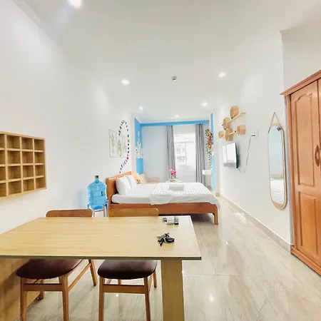 I Riverside A402 I Spacious Studio W Kitchen & Park View